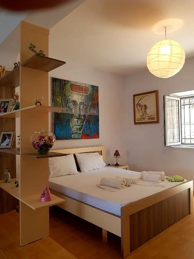 Aira Apartment Himare Luaran gambar