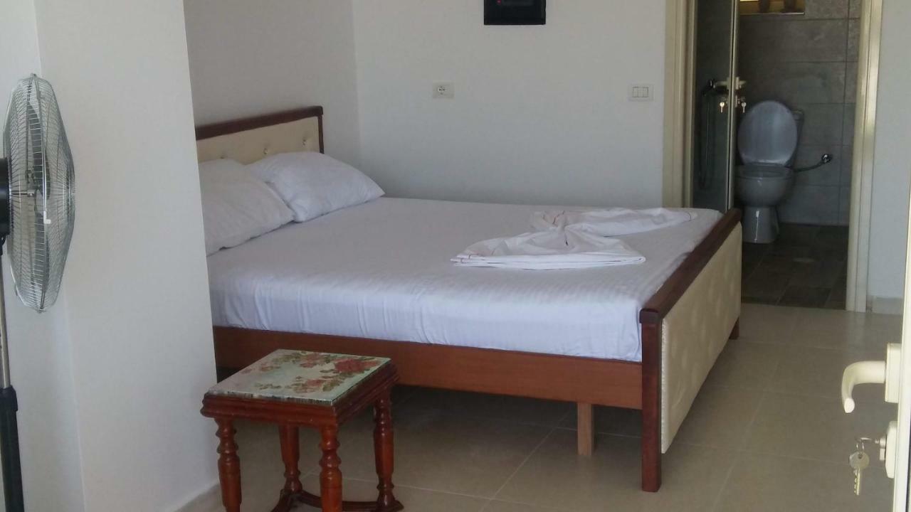 Aira Apartment Himare Luaran gambar