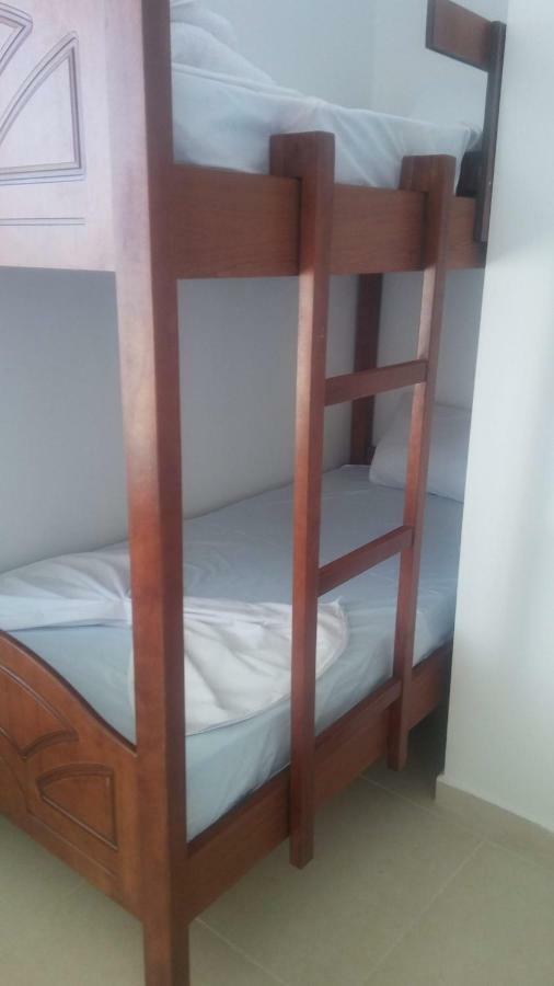 Aira Apartment Himare Luaran gambar